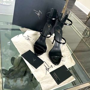 Giuseppe Zanotti's strappy patent-leather sandals